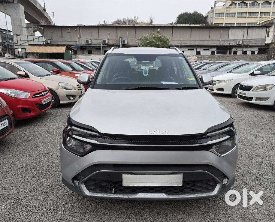 Kia Carens 1.5 Prestige 7 Str, 2022, Petrol