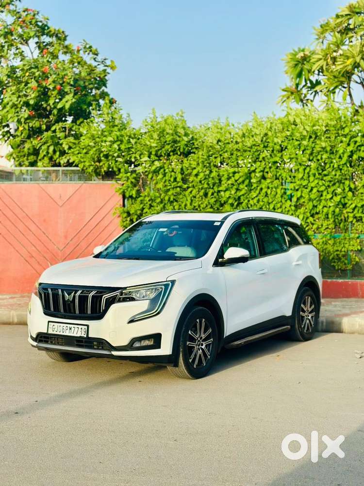 Mahindra Xuv700 2.2 Ax 7 Diesel At Luxury Pack Str Awd, 2023, Diesel