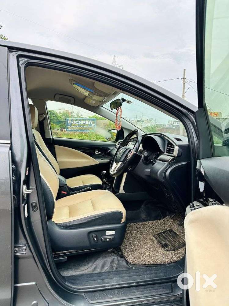 Toyota Innova Crysta [2020-ongoing] 2.4 Zx 7 Str, 2020, Diesel