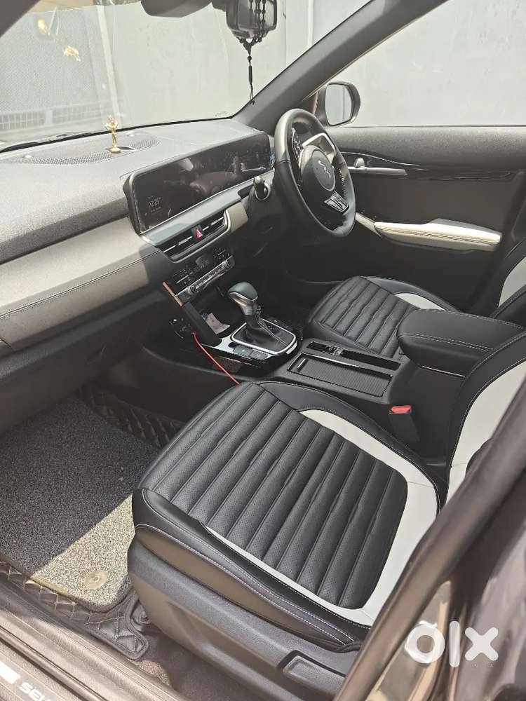 Kia Seltos 2025 Petrol 2612 Km Driven