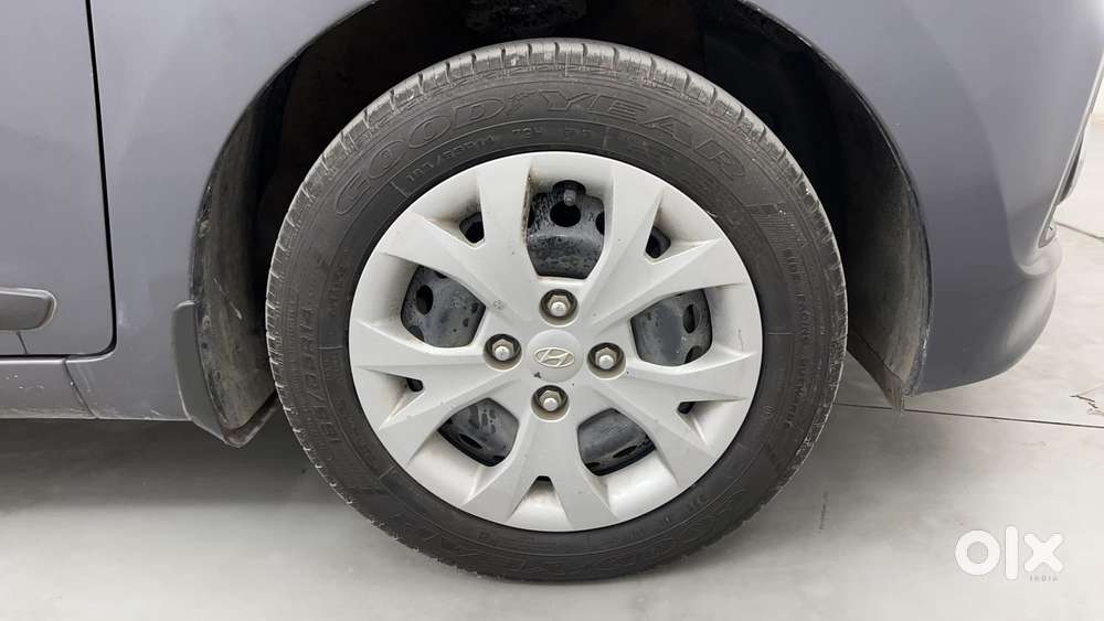 Hyundai Grand I10 1.2 Kappa Sportz, 2015, Petrol