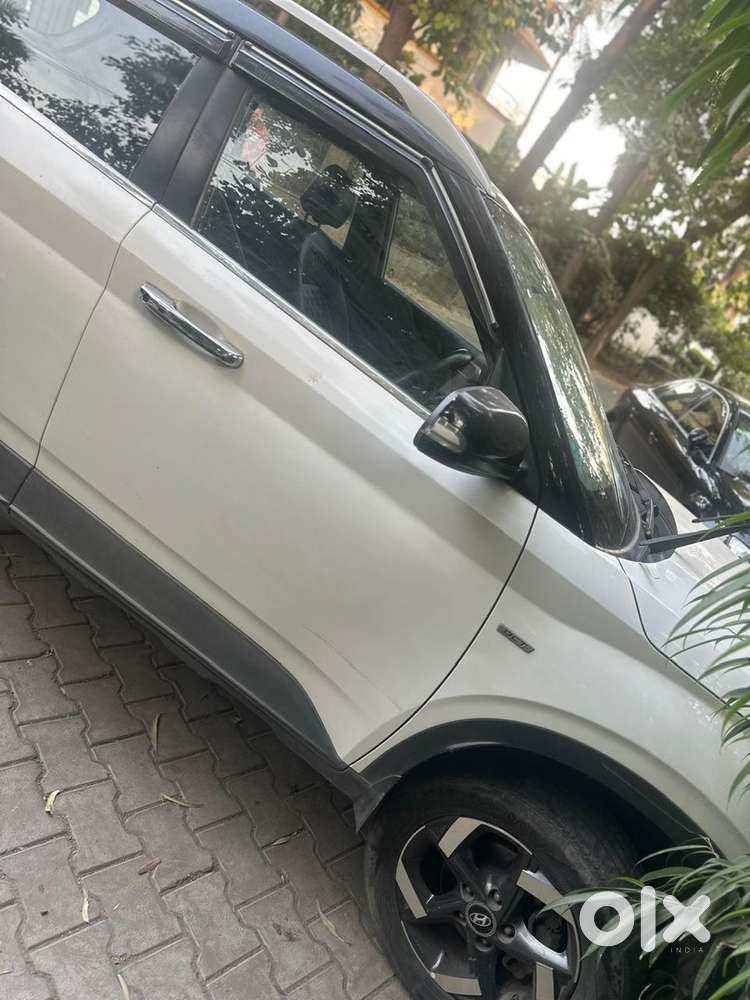 Hyundai Venue 2019 Petrol Automatic
