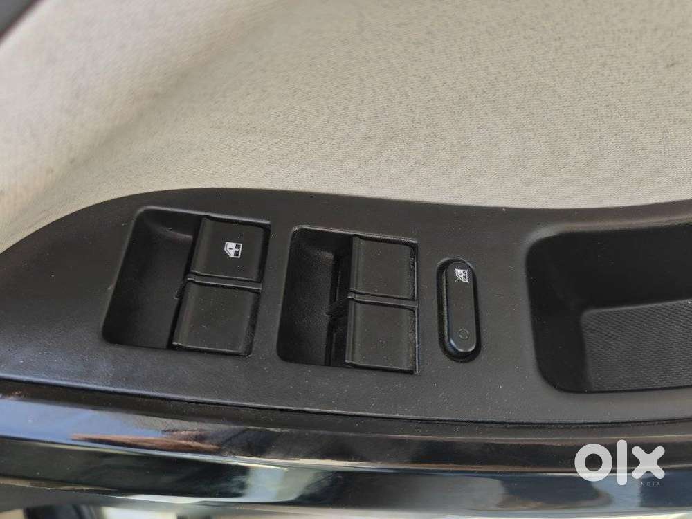 Tata Curvv Crtv Amt, 2025, Cng & Hybrids