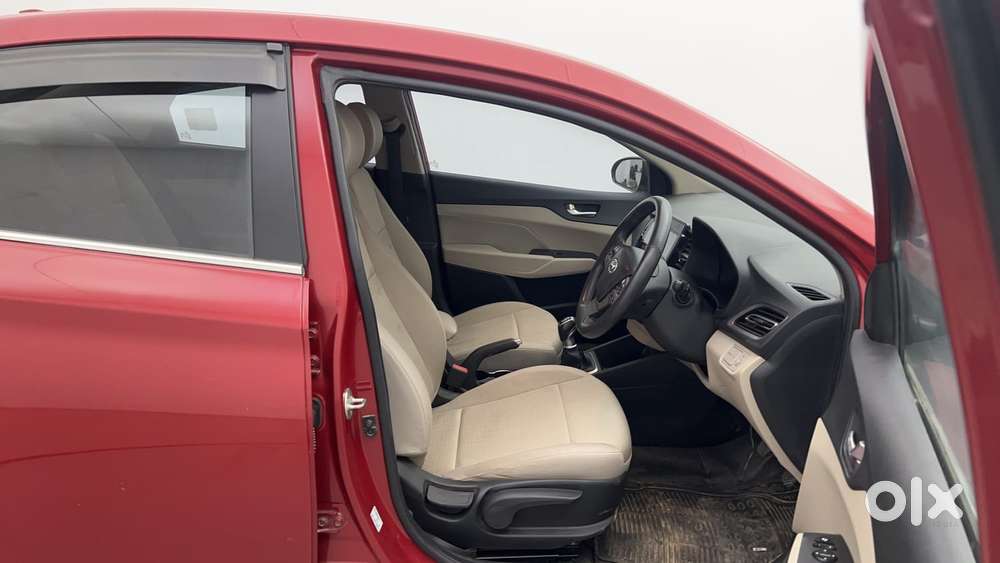 Hyundai Verna 1.5 Mpi Mt Sx (o), 2022, Petrol