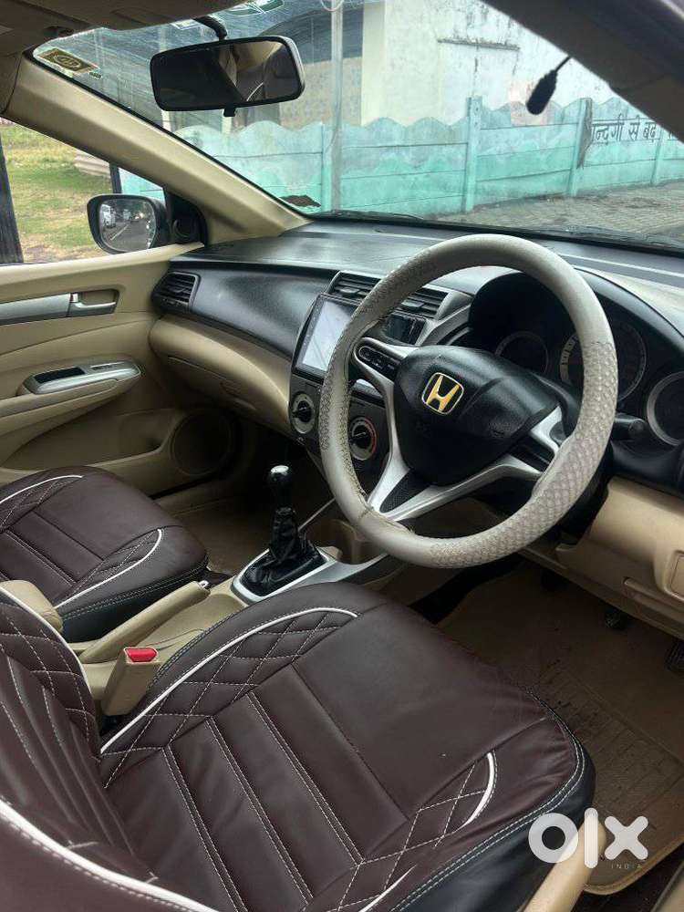 Honda City V Mt Exclusive, 2010, Petrol