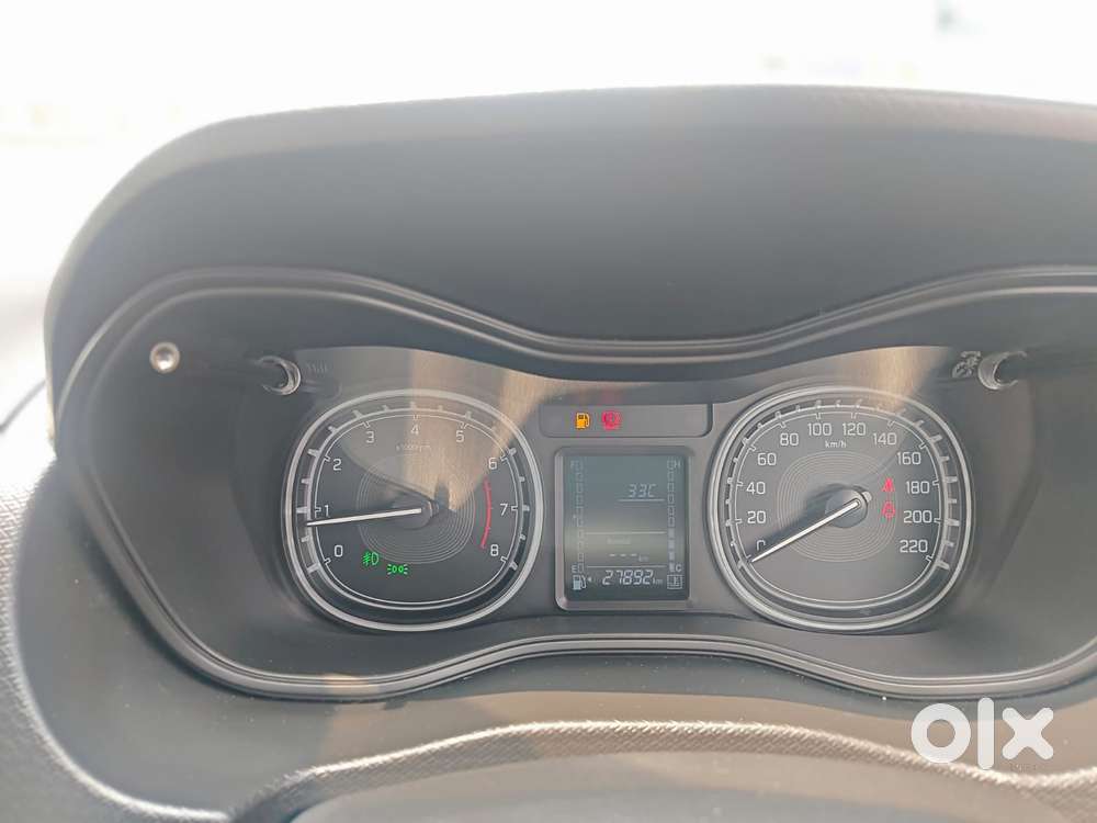 Maruti Suzuki Vitara Brezza Zxi+ Mt, 2022, Petrol