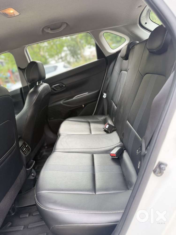Hyundai I20 Asta (o) 1.0 Turbo Dct, 2021, Petrol