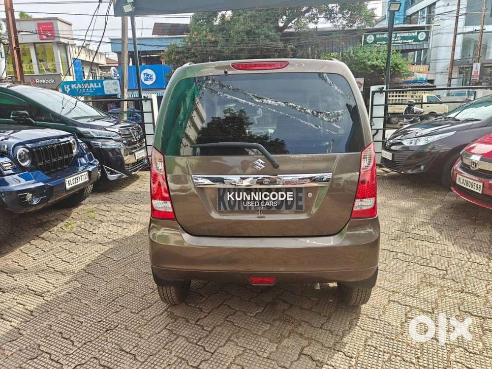Maruti Suzuki Wagon R Vxi Amt1.2, 2016, Petrol