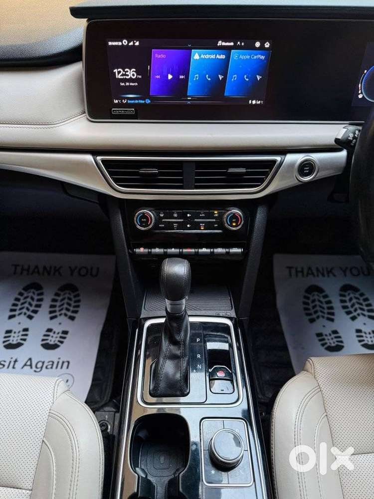 Mahindra Xuv700 Ax7l 6 Str At, 2022, Diesel