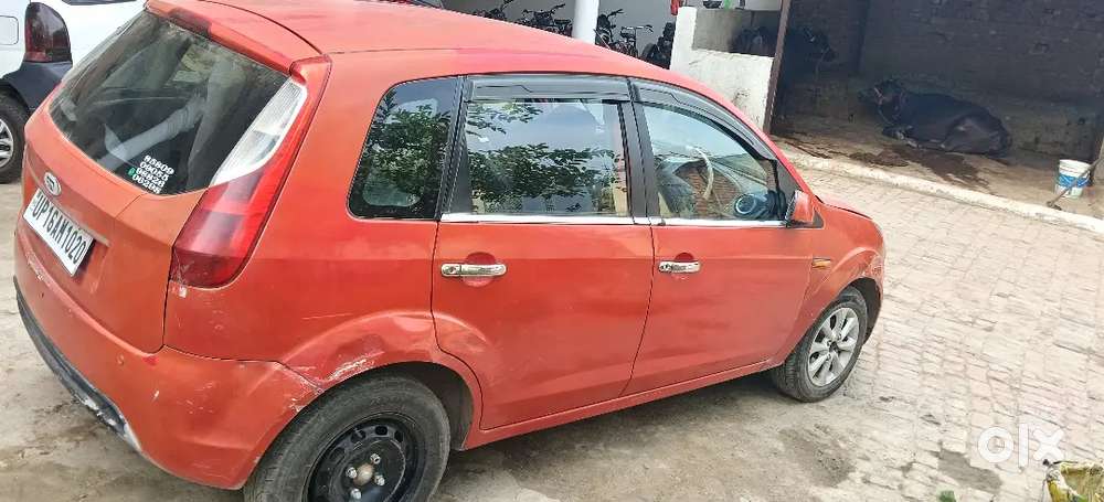 Ford Figo 2012 Petrol 100000 Km Driven