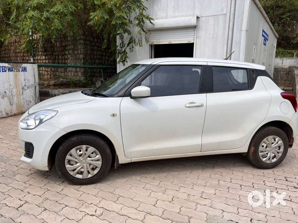 Maruti Swift 1.2 Lxi 2021