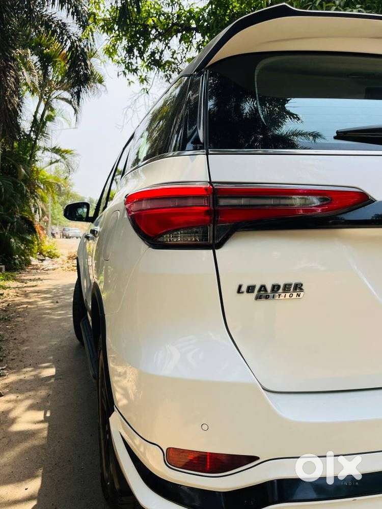 Toyota Fortuner Leader Edition (at), 2024, Diesel