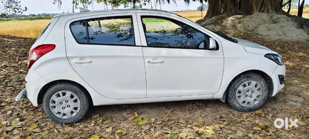 Hyundai I20 2014 Petrol Well Maintained