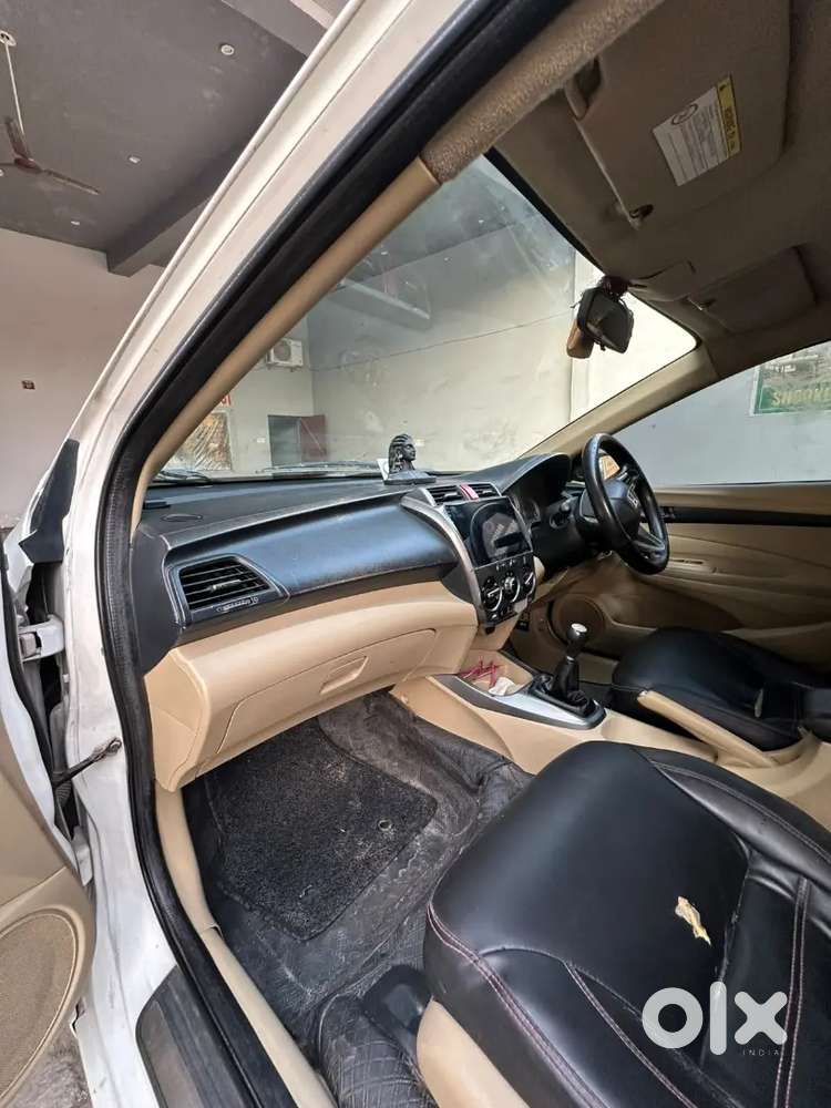 Honda City Zx 2013 Cng & Hybrids 123000 Km Driven