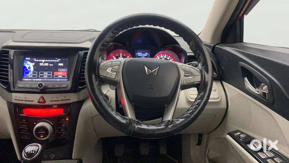 Mahindra Xuv300 W8 Option Diesel, 2022, Diesel