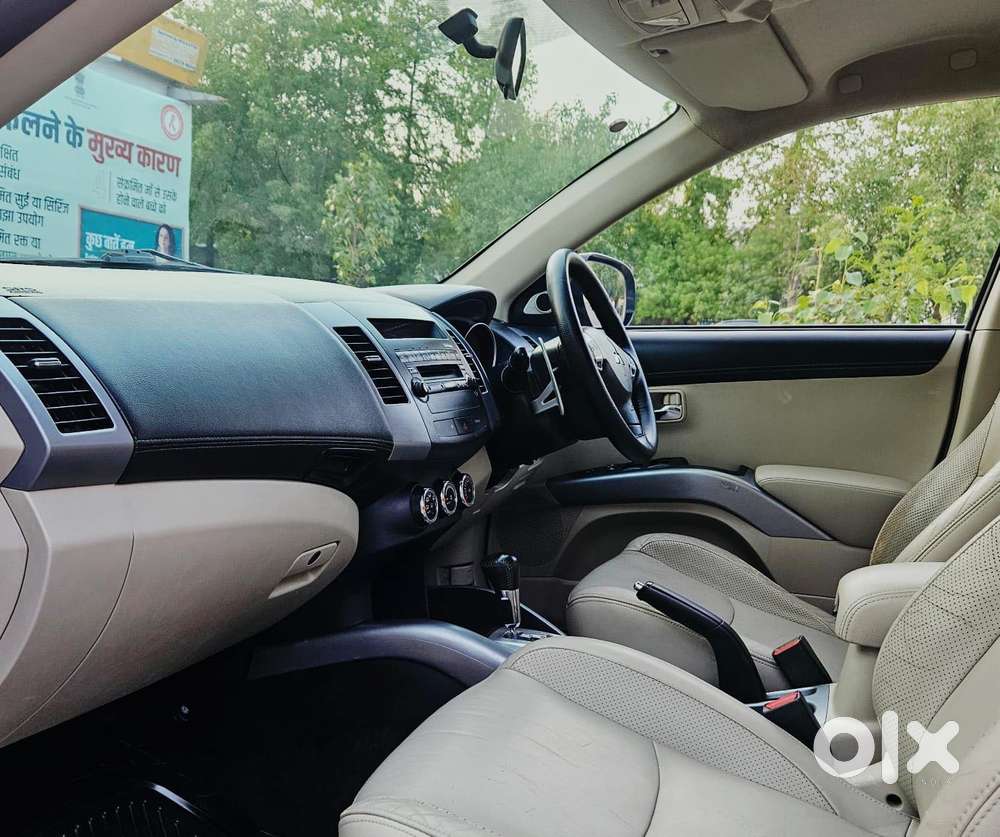 Mitsubishi Outlander Chrome, 2011, Petrol