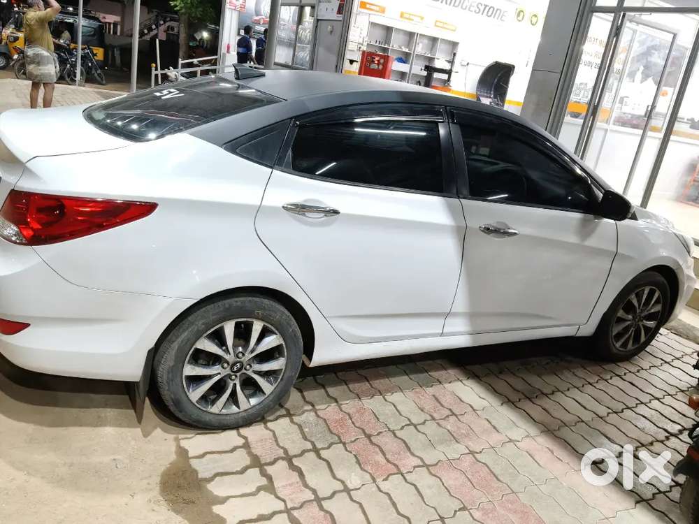 Hyundai Verna 2013 Petrol 124000 Km Driven