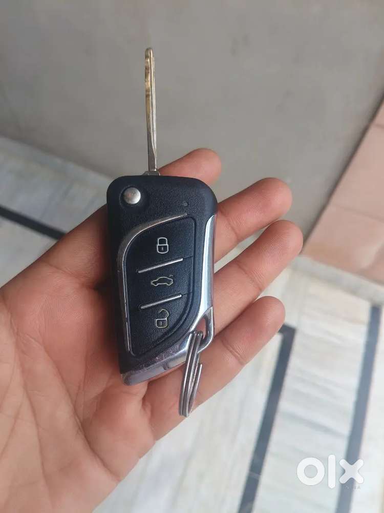 Hyundai I10 Magna 2010  Petrol + Lpg  Central Locking  Power Window