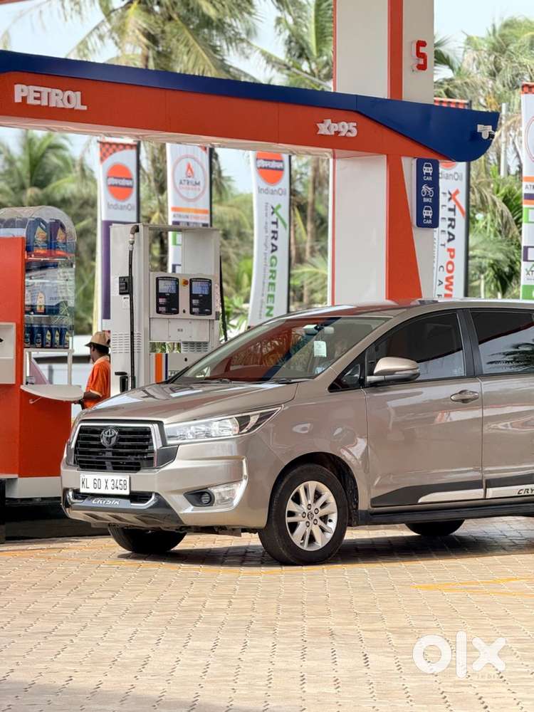 Toyota Innova Crysta 2019