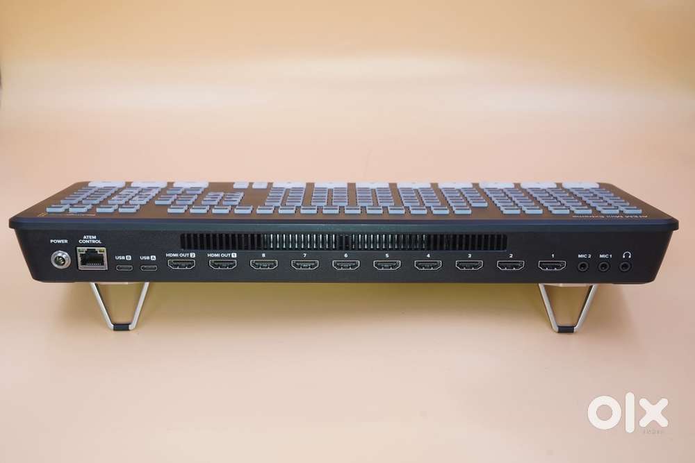 Blackmagic Design ATEM Mini Extreme Switcher - Cameras