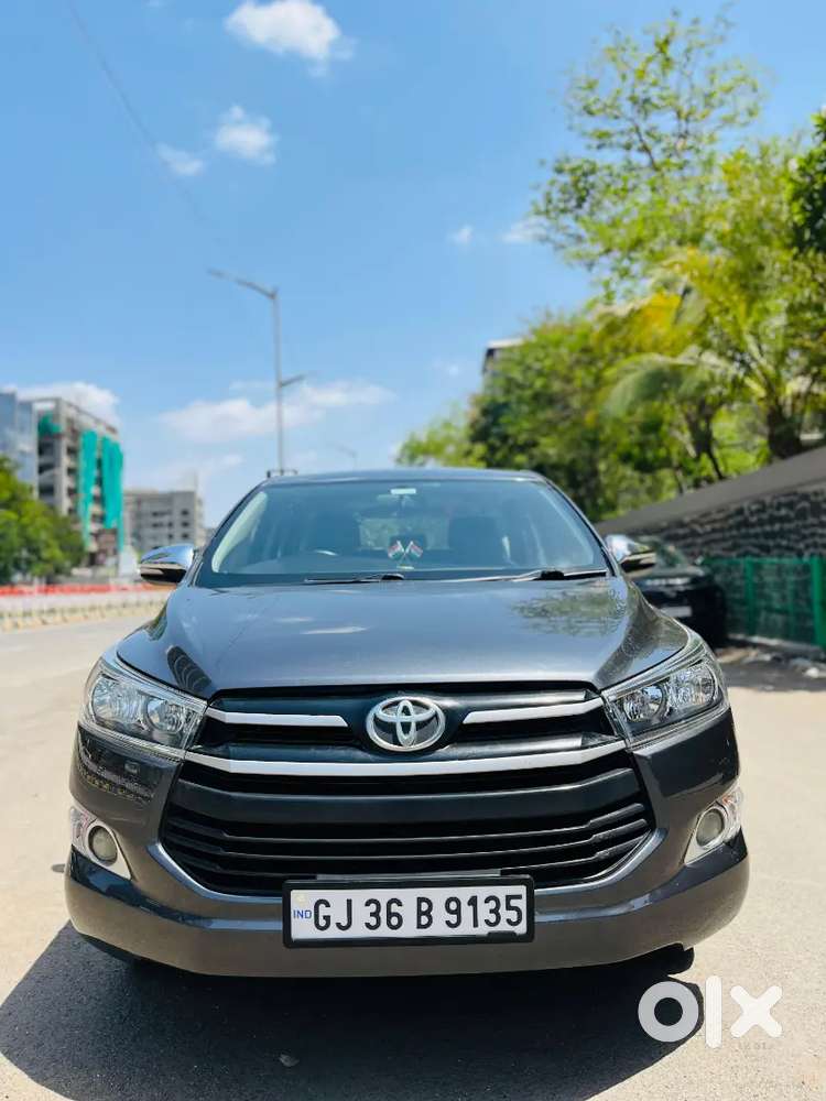Toyota Innova Crysta 2016