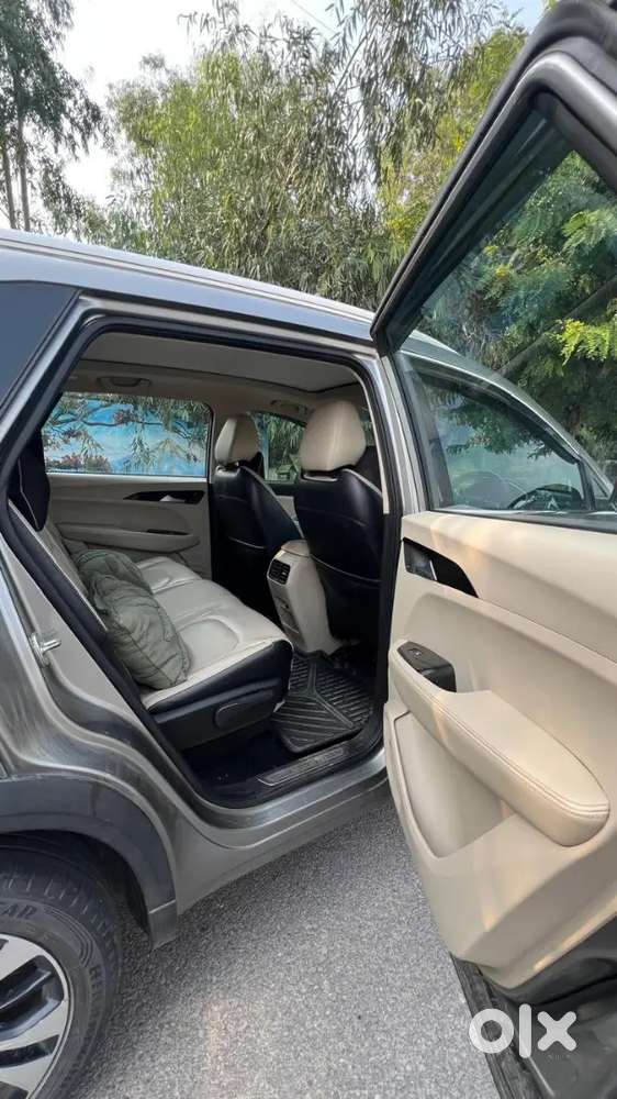 Single Handed, Good Condition, Mg Hector Hybrid Sharp 2021