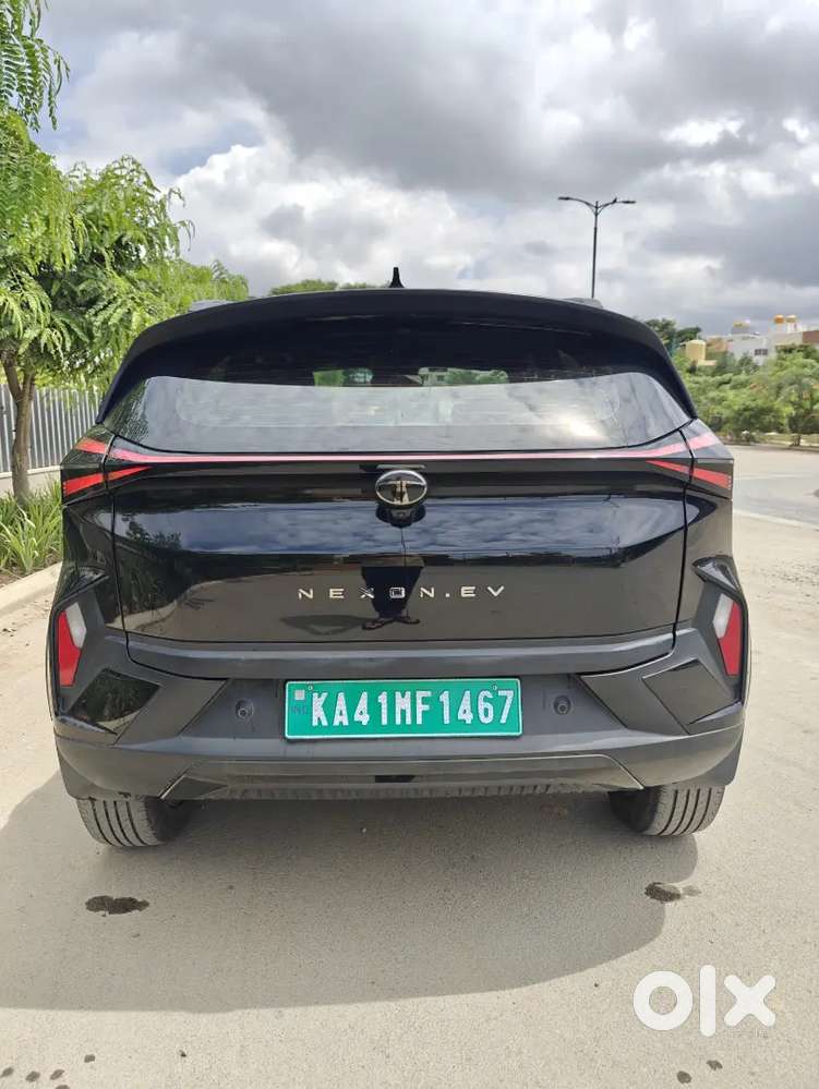 Tata Nexon Ev Top End Dark Edition