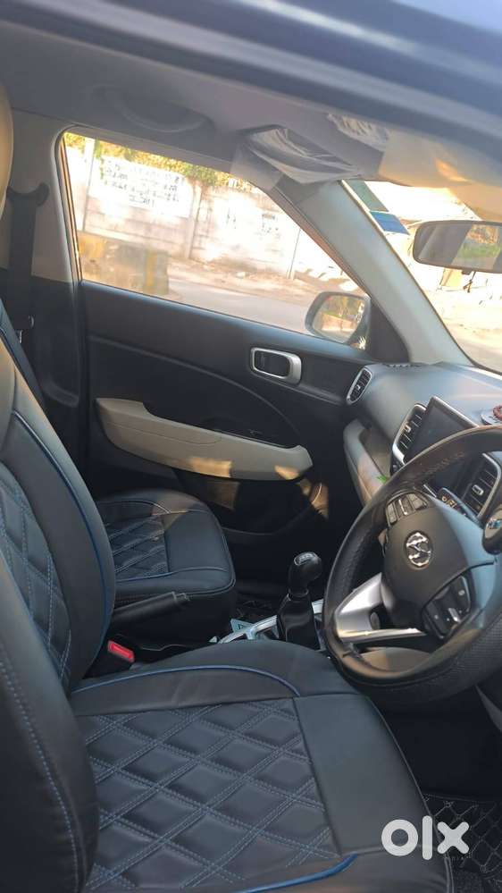 Hyundai Venue S (o) 1.2 Petrol Knight Edition, 2022, Petrol