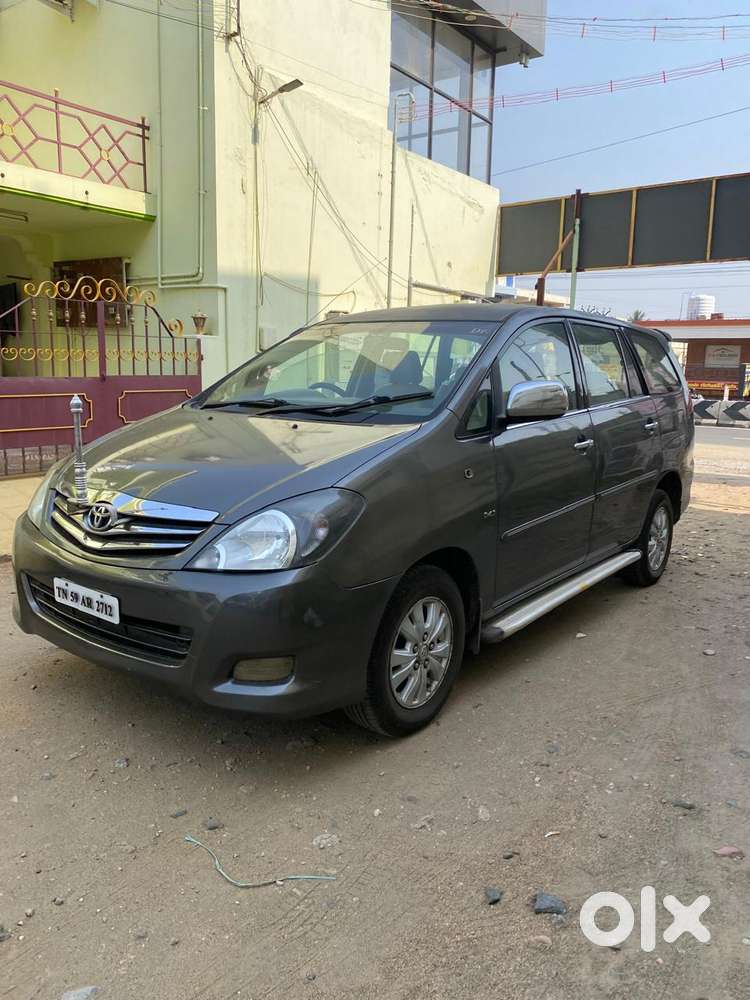 Toyota Innova 2.5 Gx 7 Str Bs-iii, 2011, Diesel