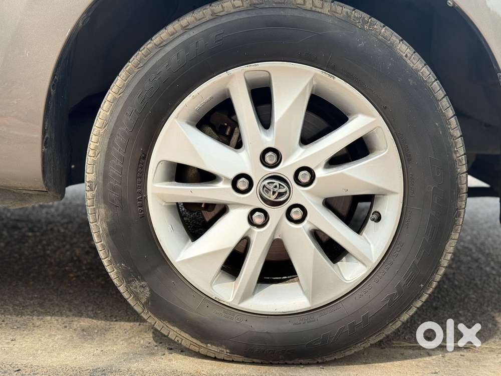 Toyota Innova Crysta, 2018, Petrol