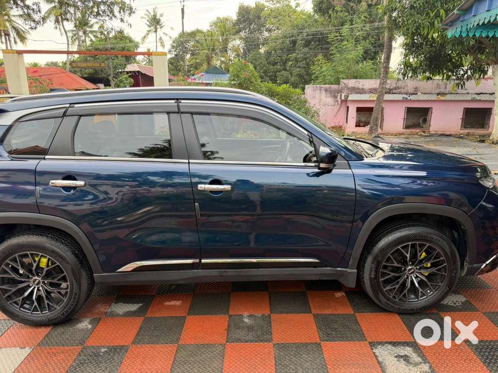 Maruti Suzuki Grand Vitara 2025 Petrol 4988 Km Driven
