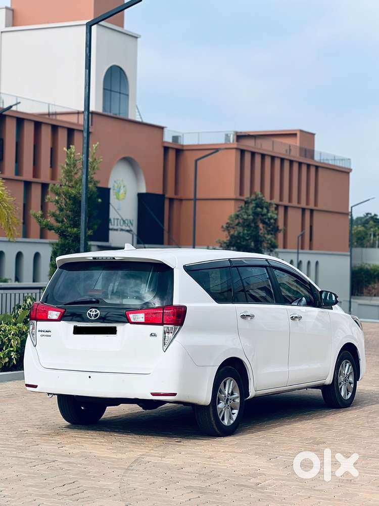 Toyota Innova Crysta 2020 Diesel Manual