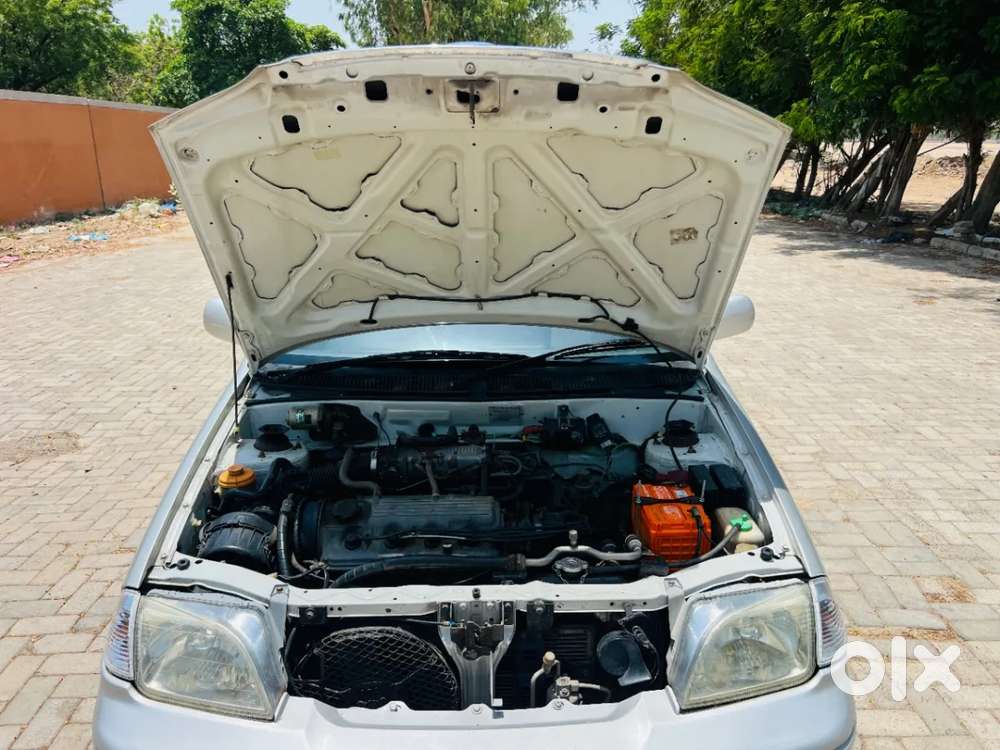 Maruti Suzuki Esteem Vxi - Bsiii, 2005, Petrol