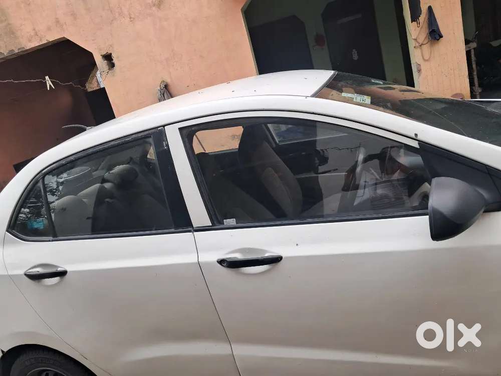 Hyundai Xcent 2016 Cng & Hybrids Well Maintained