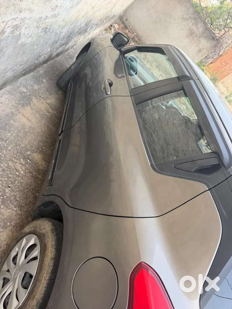 Maruti Suzuki Swift 2021