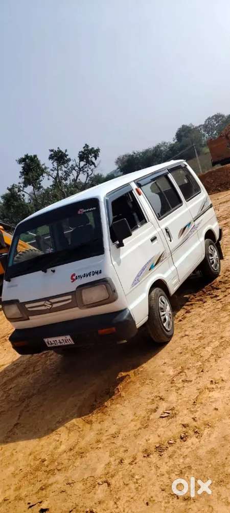 Maruti Suzuki Omni 2011