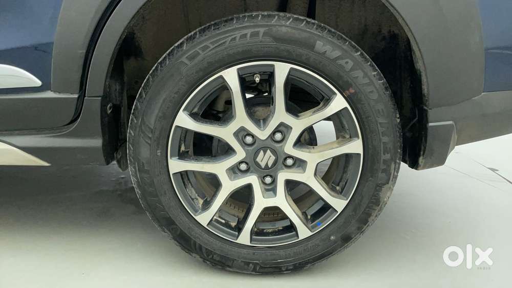 Maruti Suzuki Xl6 1.5 Alpha Plus At, 2022, Petrol