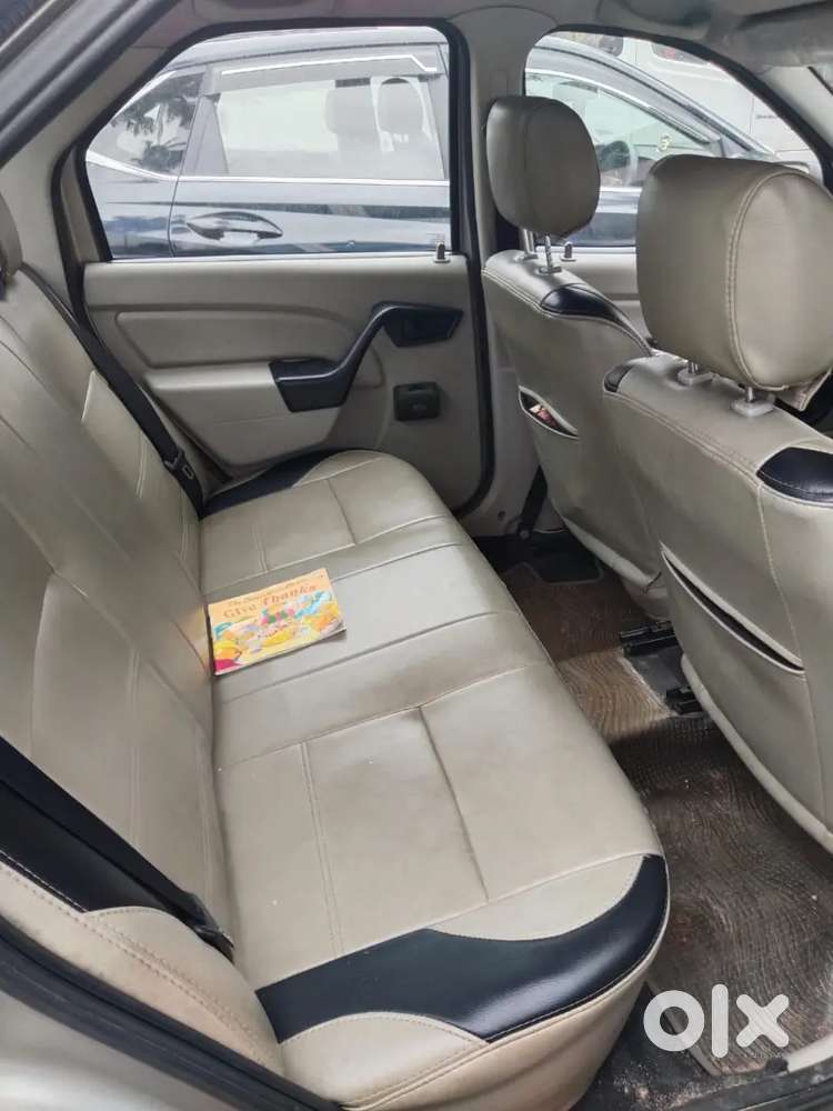 Mahindra Verito 1.5 D2 2012
