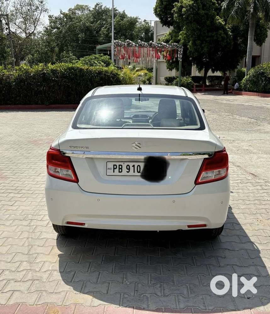 Maruti Suzuki Swift Dzire 1.3 Vxi, 2022, Petrol