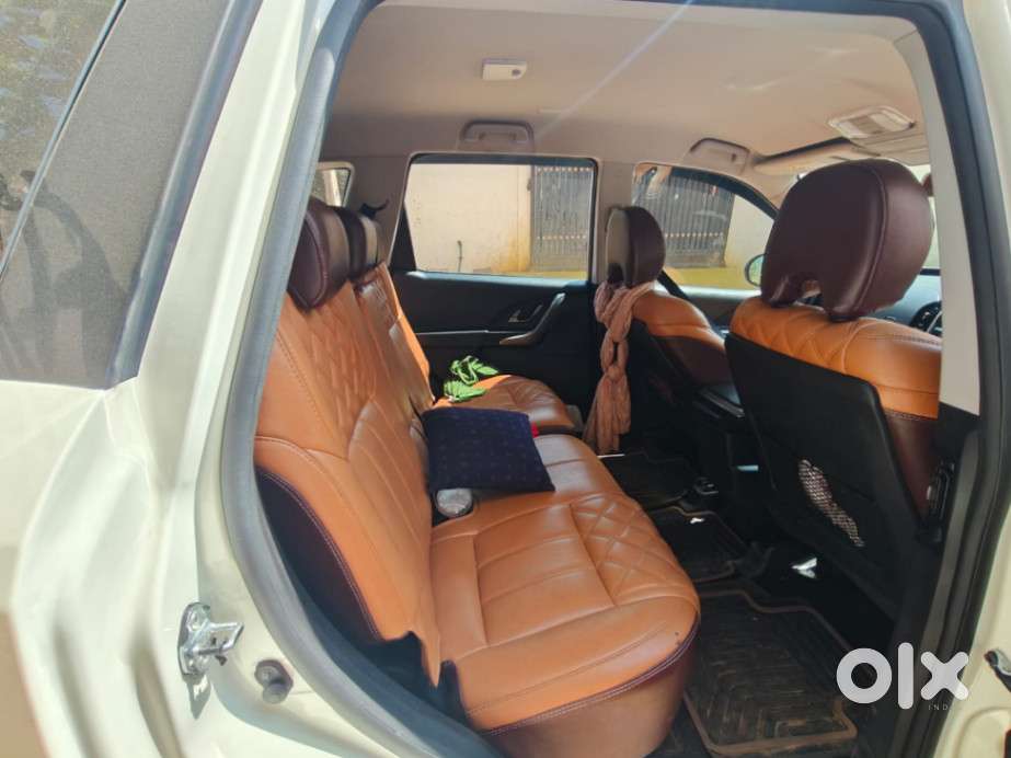 Mahindra Xuv500 W7, 2020, Diesel