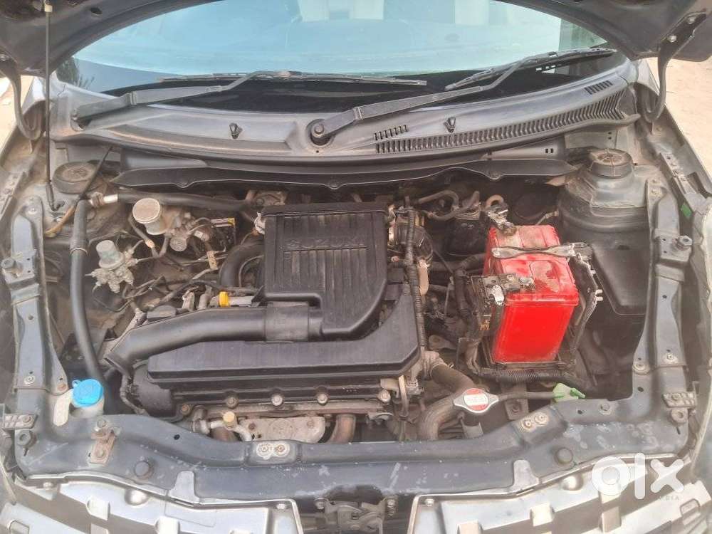Maruti Suzuki Swift Dzire Vxi Optional, 2015, Petrol