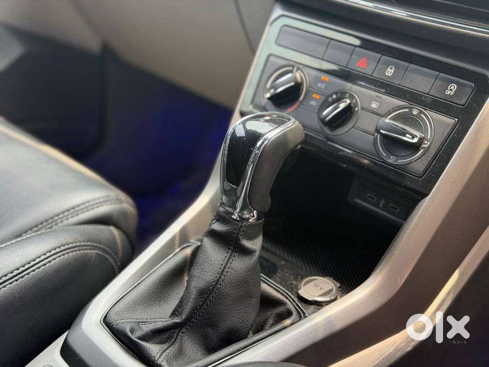 Skoda Kushaq 1.0 Tsi Ambition At, 2022, Petrol