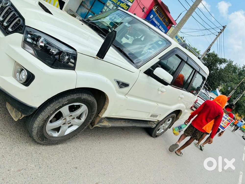 Mahindra Scorpio Classic 2019