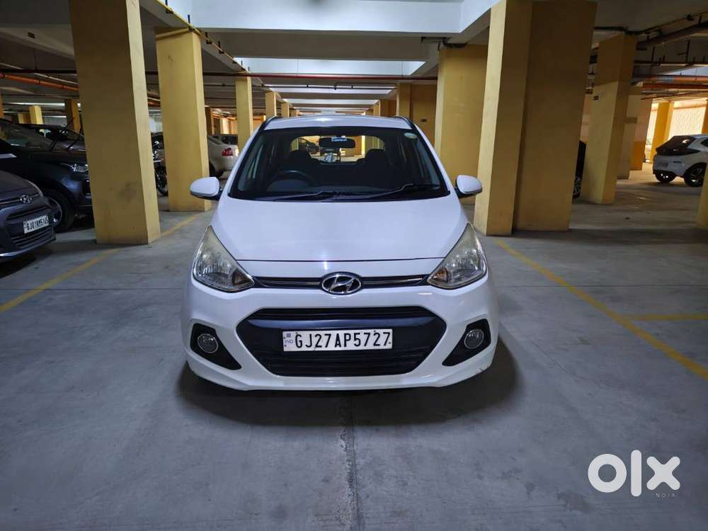 2015 Hyundai Grand I10 Petrol  Excellent Condition  Single Owner
