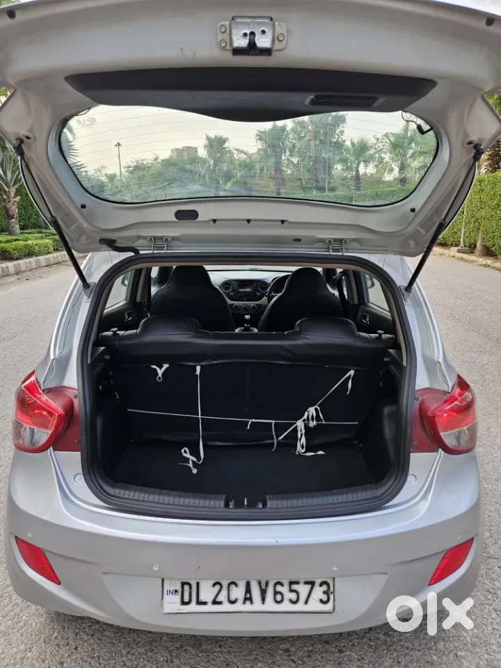 Hyundai Grand I10 [ ] 1.2 Kappa Vtvt Sportz, 2016, Petrol