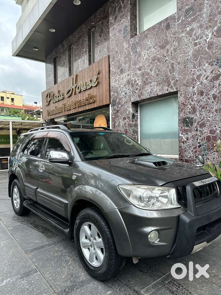 Toyota Fortuner Diesel 2012