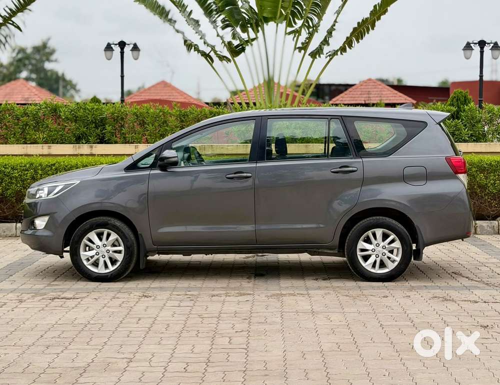 Toyota Innova Crysta 2.7 Gx Mt 8s, 2020, Diesel