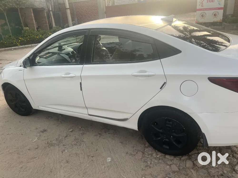 Hyundai Verna 1.6 2015
