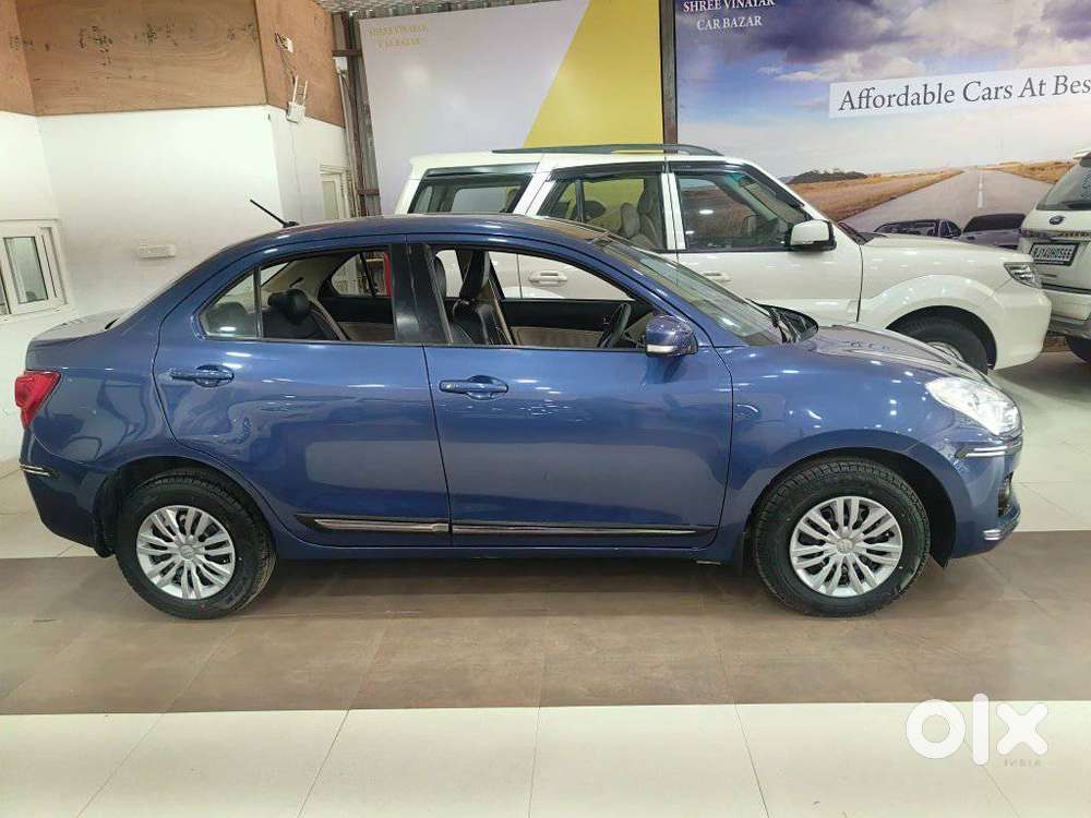 Maruti Suzuki Swift Dzire 2015-2017 1.2 Vxi, 2017, Petrol