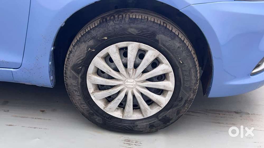 Maruti Suzuki Swift Dzire 1.3 Vxi, 2015, Petrol